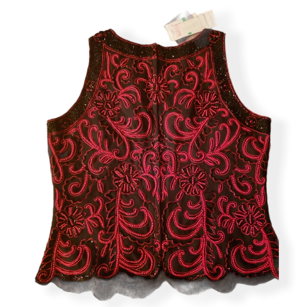 Beaded elegant JKARA New York top - Picture 2 of 14